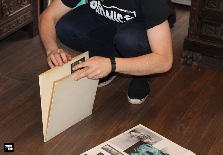 Beatles_album_blanco_1_logo